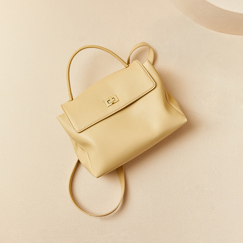59.9USD--Charming, Fashionable and Soft Shoulder Bag(改价格链接)